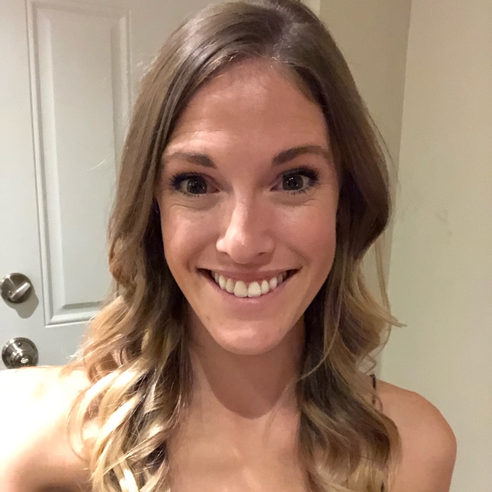 Meet your Posher, Laura